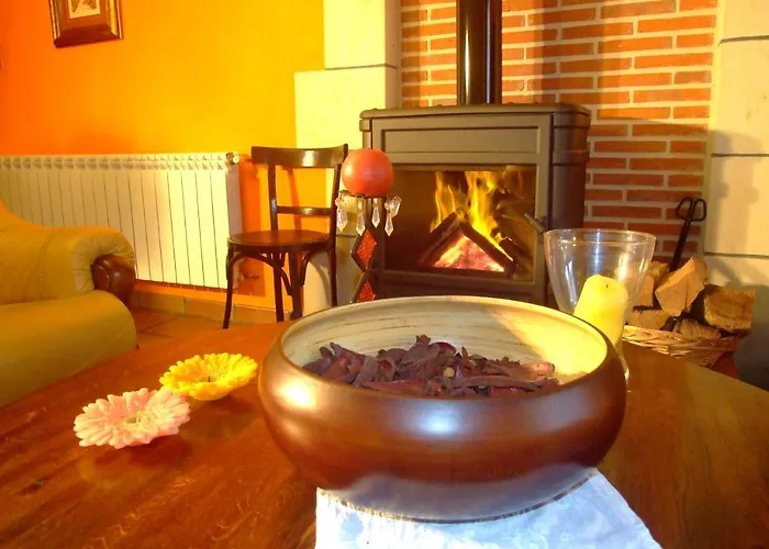 Gema 3* אוביארקו